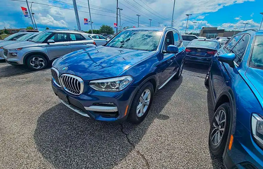 car-image